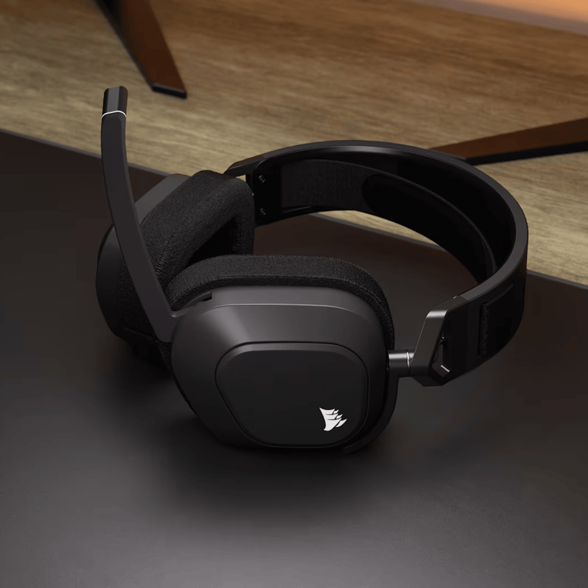 Corsair HS80 MAX Wireless Gaming Headset - Steel Gray