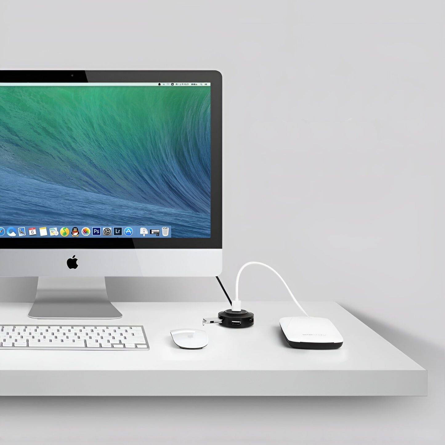 UGREEN 4-IN 1 USB 2.0 Hub (20777) - Black - Stellar Technologies