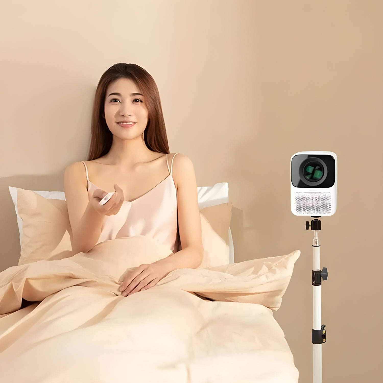 Wanbo Tripod Floor Stand - White - Stellar Technologies