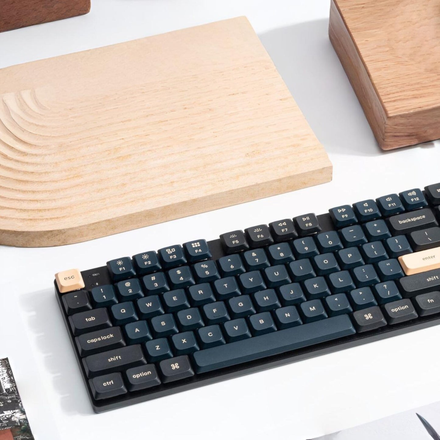 Keychron PBT LSA Knight Keycap Set V2 - Low Profile - Stellar Technologies