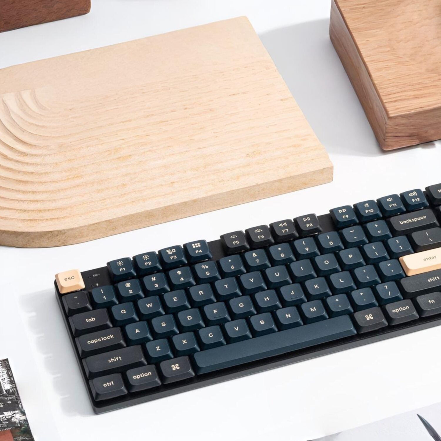 Keychron PBT LSA Knight Keycap Set V2 - Low Profile - Stellar Technologies