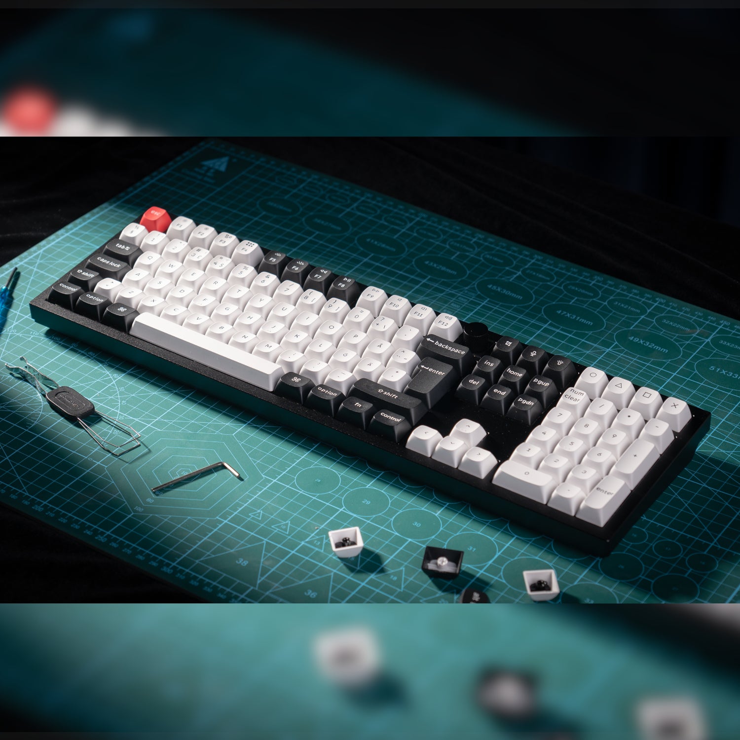 Keychron Q6 HE Full-size Wireless Mechanical Keyboard (Nebula Switch) - Carbon Black - Stellar Technologies
